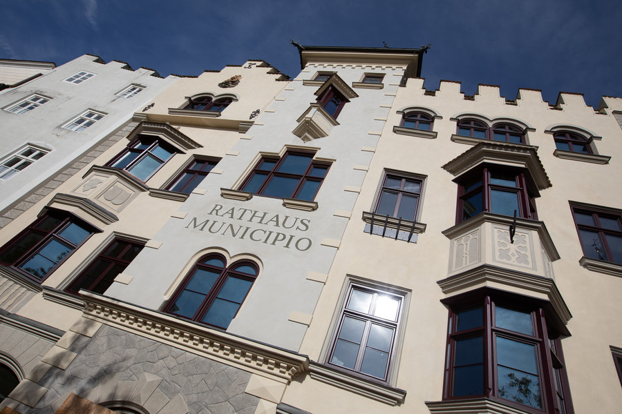 Brixen: Gemeinderat genehmigt das programmatische Dokument des Bürgermeisters