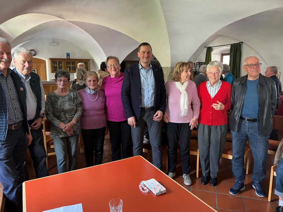 Gemeinde Brixen investiert knapp 1 Million Euro pro Jahr für Seniorinnen und Senioren