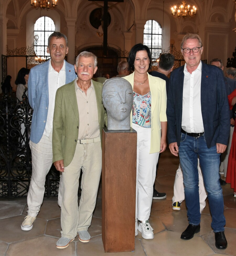 Kunst als Brücke in der Euregio - Stadträtin Kerer bei Ausstellungseröffnung in Hall in Tirol